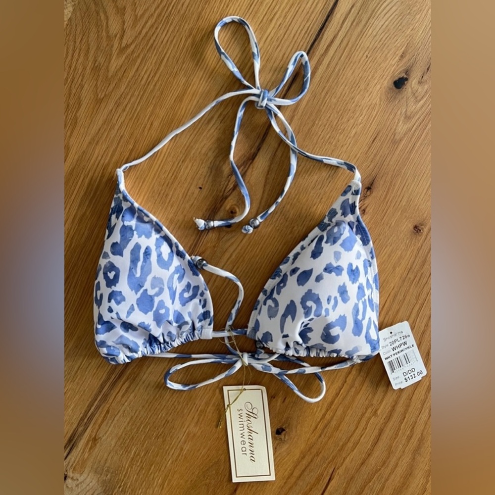 SHOSHANNA SWIMWEAR WHITE & BLUE ANIMAL PRINT BIKINI TOP, SIZE D/DD, NWT.